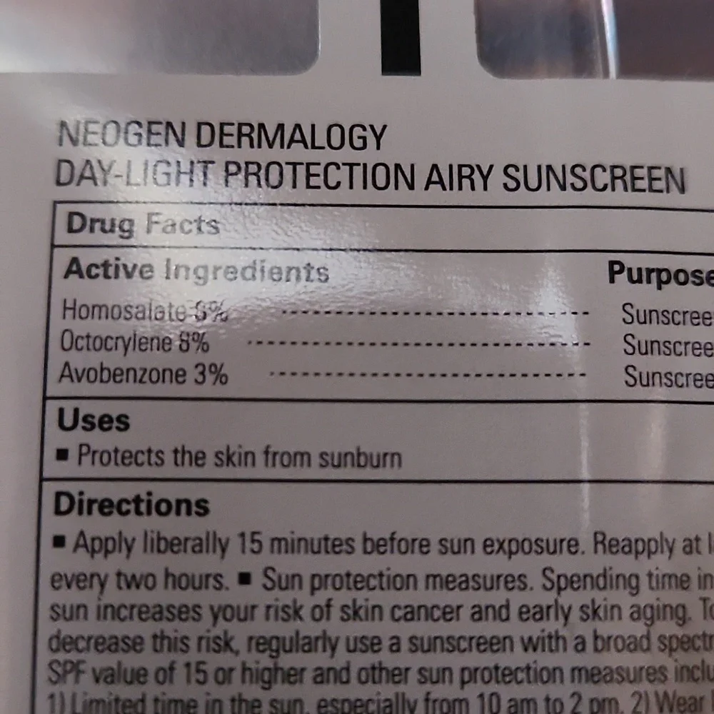 NEOGEN DERMALOGY DAY-LIGHT PROTECTION AIRY SUNSCREEN SPF50+ - Picture 4 of 4